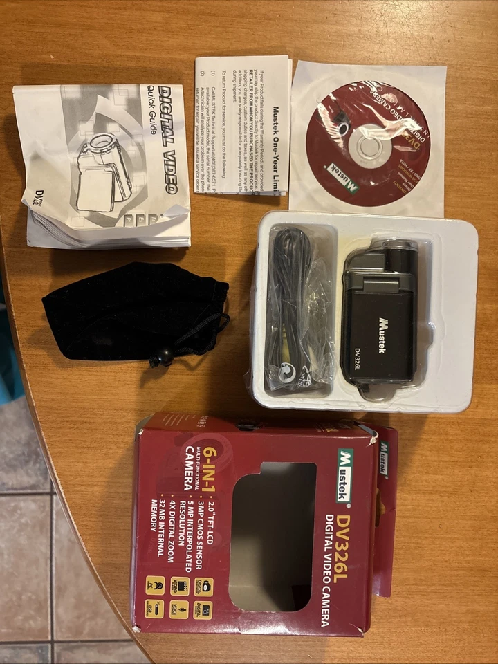 Mustek DV326L Digital Video Camera 6-in-1 Multi-Functional Camera Camcorder Kit - Image 1 of 4