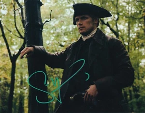 Actors - Sam Heughan - Hand Signed 8x10 Inch Photograph - Outlander - COA - Picture 1 of 1