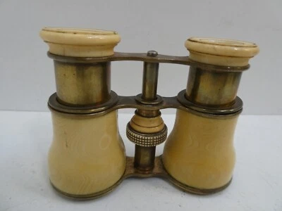 ÓCULOS DE ÓPERA ANTIGOS DE LATÃO BINÓCULOS DE CAMPO - Imagem 1 de 4