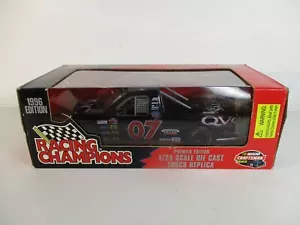 CAMPEONES DE CARRERAS 1/24 NASCAR SUPER TRUCK SERIE 1995 QVC #07 BANCO NUEVO EN CAJA - Imagen 1 de 10
