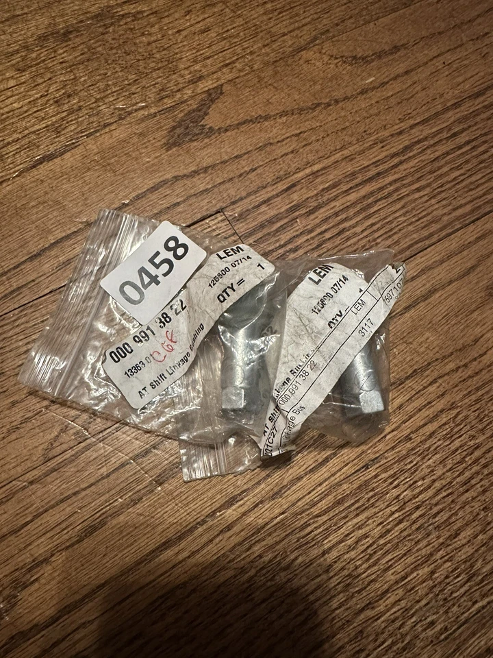 Buje de acoplamiento de cambio Lemquire 0009913822 para Mercedes-Benz300D 1965-1993 Foto 1 de 1