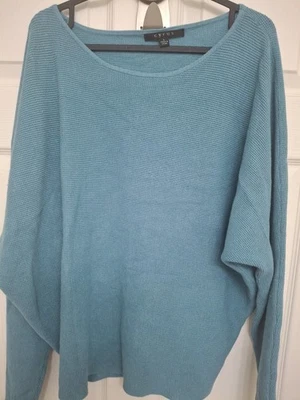 Top tejido Cyrus para mujer talla grande de gran tamaño hermoso de espuma de mar para todas las estaciones Foto 1 de 4