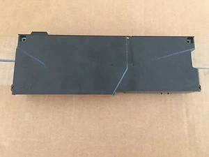 Alimentatore originale ADP-240CR per Sony PS4 ricambio CUH-1115A (4 pin) - Foto 1 di 2