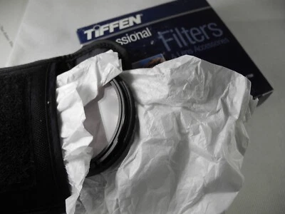 TIFFEN BAY 60 HASSELBLAD AND ROLLEI SKYLIGHT 1A UNUSED BOXED PERFECT - Image 1 of 4
