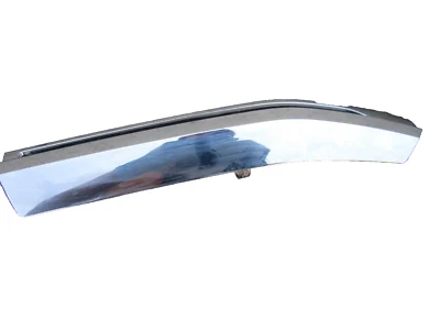 Parachoques delantero derecho em10874 Subaru Outback 2018 2019 rejilla central superior moldura OEM Foto 1 de 4