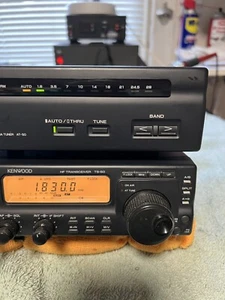 KENWOOD TS-50 HF Transceiver With Antenna Tuner AT-50 (Mars Mod) (110 Watts)) - Picture 1 of 9