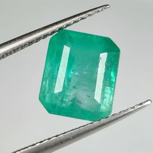 3.01 CT - Natural Zambian Emerald Octagon Shape Good Luster Gem - 9537 - Picture 1 of 2