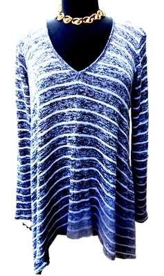 AMES $78 AMERICAN RAG Black White Stripe Oversized Stretch Sweater Tunic Top  M - Image 1 of 4