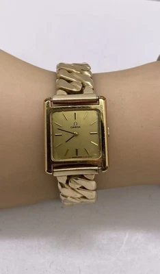 Vintage Omega Mechanical Wind Gold Plated Women's Classic Watch - Image 1 of 4