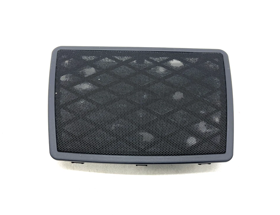 2012–2018 BMW 650I XDRIVE REAR DECK MID-RANGE SPEAKER GRILLE COVER OEM 7009536 - Image 1 of 4