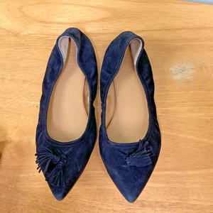 J.Crew Womens Sz 6 US Lottie Tassel Pointed Toe Slip On Ballet Flat Black Suede - Picture 1 of 13