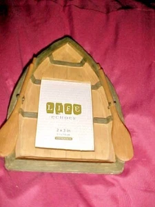 WHIMSICAL RESIN 3D HALF ROW BOAT WITH OARS PHOTO OR PICTURE FRAME 6 IN TALL - Picture 1 of 3