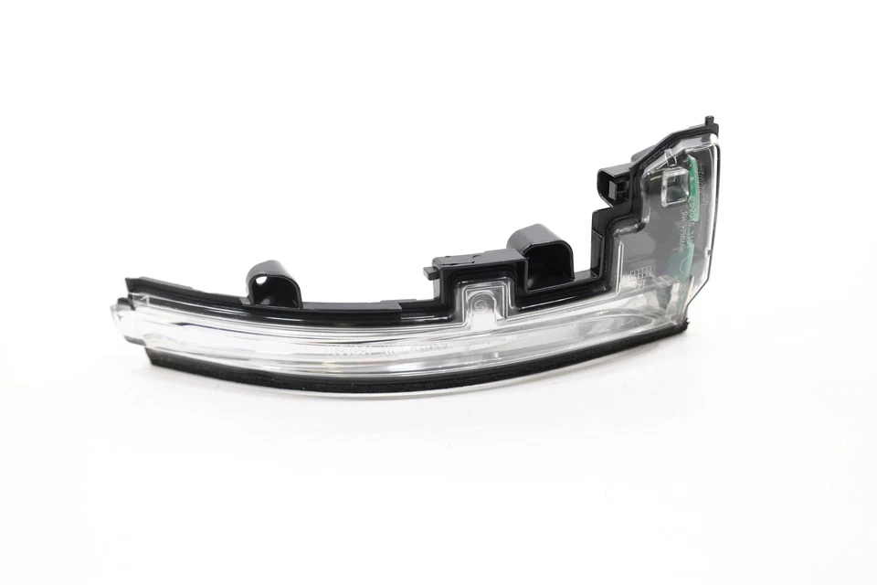 2013 - 2022 LAND ROVER RANGE ROVER RIGHT REAR VIEW MIRROR TURN SIGNAL LAMP OEM - Image 1 of 4