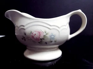 Pfaltzgraff USA Tea Rose Stoneware 1 Pint Gravy Server Sauce Boat #436 - Picture 1 of 8