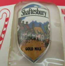 SHAFTESBURY GOLD HILL WALKING STICK BADGE / MOUNT SAMPSONS  NEW