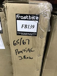 Radiador de aluminio Frostbite FB139 se adapta a 65-67 GTO Tempest - Imagen 1 de 6