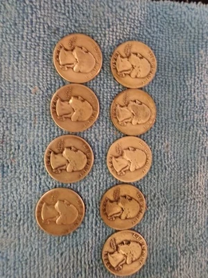 Lot of 9 Silver Washington Quarters 1940 to 1949 quarter run - Image 1 of 2