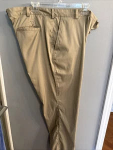 Men's Nike Dri-FIT Standard Fit Flat Front Golf Pants Chinos Khakis Size 40x30 - Picture 1 of 5