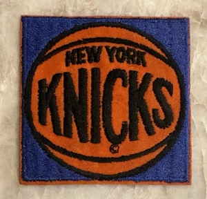 Vintage New York Knicks NBA Basketball Patch 1968-1976 Era - Picture 1 of 2