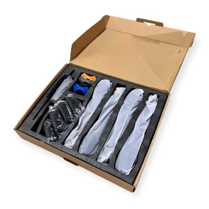 Tonor TW360 Black Wireless Microphone System With 4 Cordless Handheld Microphone - Picture 1 of 4