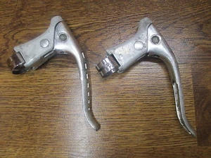 VINTAGE SHIMANO 600 BL-6208 DRILLIUM AERO BRAKE LEVERS  - Picture 1 of 4