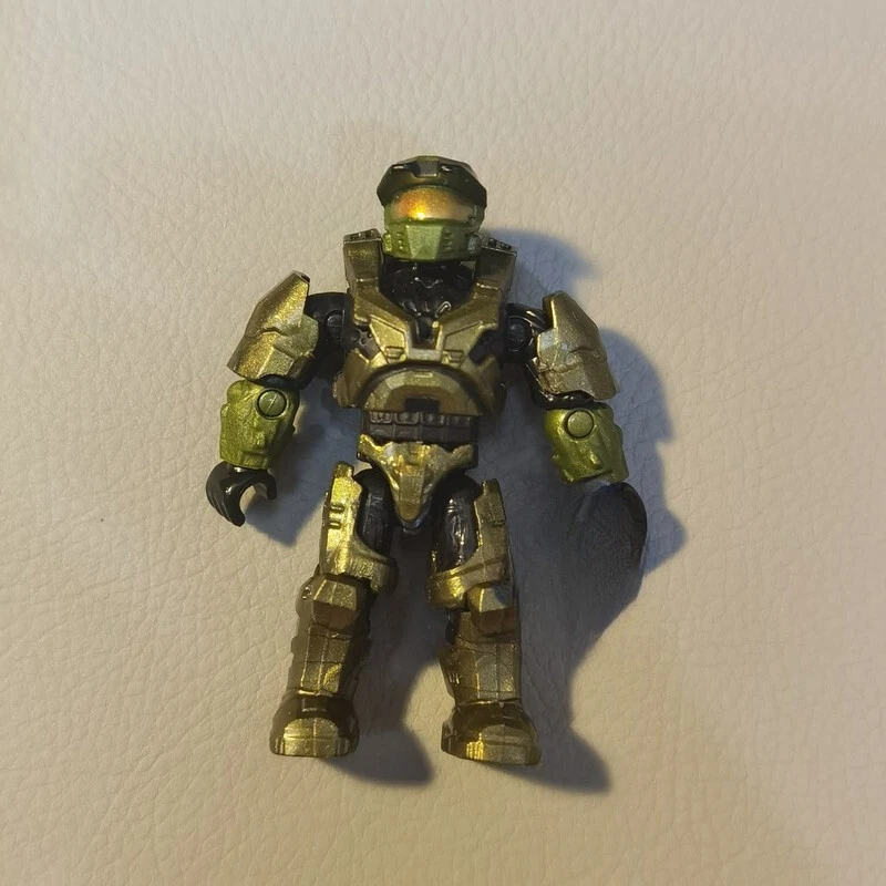 Mega Construx Bloks Halo Halo Series 10 GFT35 Master Chief Collectible Figure - Image 1 of 1