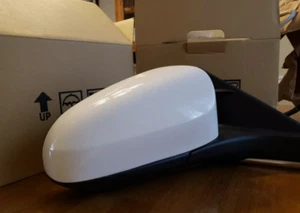 NEW  WHITE MIRROR Fits TOYOTA CAMRY 2015 Right Passenger side Mirror Power Heat - Picture 1 of 5