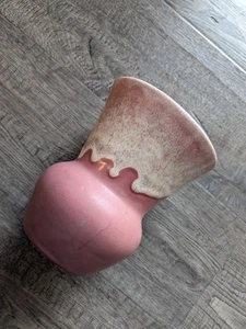 Vintage MUNCIE Pottery Drip Glaze Salmon 6” Vase - Picture 1 of 8