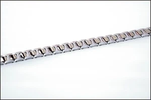 MEN'S TUNGSTEN BRACLET. 8.5" ONLY WORN A FEW TIMES. - Bild 1 von 4