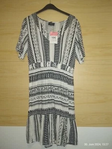 Kleid Tessentials Schwarz Weiß Unten Gestuft Gr. L ca. 42 Neu - Bild 1 von 4