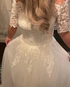 Beautiful Floor Length Ivory Wedding Dress With Corset Back.....uk 12 - Picture 1 of 8