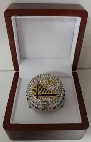 Stephen Curry - 2015 Golden State Warriors Championship Ring WITH Wooden Box Cover