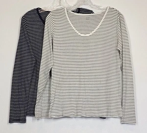 Lote 2 Camisa Mujer Gap Algodón Cuello en V Rayas Azul Blanco Grande Náutica Preppy - Imagen 1 de 7