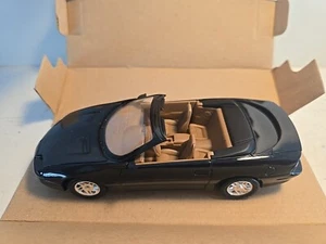 AMT ERTL 1995 Chevrolet Camaro Z28 Convertible BLACK 1/25 Dealer Promo - Picture 1 of 4