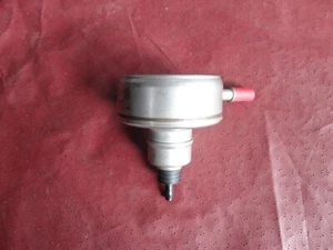 Nos Mopar 1997 2003 Dodge Ram Dakota Van Fuel injection Pressure Regulator - Picture 1 of 6
