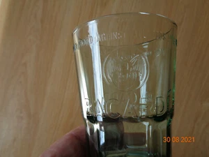 BACARDI  Glas  grün  family owned against all odds since 1862 - Bild 1 von 4