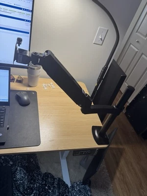Desktop Monitor Arm - Image 1 of 3
