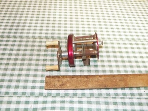 Vintage BRONSON METEOR 1500 Fishing Casting Reel - Picture 1 of 5