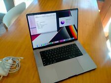 New listingApple MacBook Pro 16-inch M1 Max 32GB RAM 2TB SSD inc charger A+++ condition