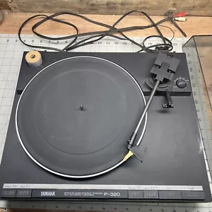 Yamaha P-320 Full Automatic Belt Drive Turntable Record Player with top works - Picture 1 of 11