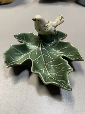 Bird On Maple Leaf Ceramic Distressed Farmhouse Rustic MCM - Image 1 of 4