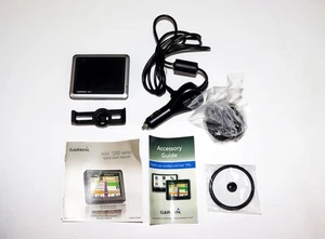 Garmin nuvi 1200 Automotive Bundle GPS Navigation System Retro - Picture 1 of 8