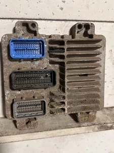 ✅ CHEVY GMC Duramax LLY Engine Computer ECU ECM OEM 2004.5 2005 04.5 05 💯 - Picture 1 of 2