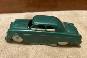 F&F Die Mold Plastic Toy Car - 1954 Green Ford 2-Door Sedan-Post Cereal Premium - Picture 1 of 8