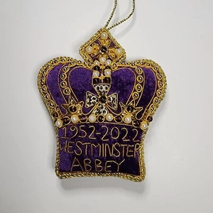 Westminster Abbey Queen Elizabeth Crown Platinum Jubilee Ornament Purple New 22 - Picture 1 of 10