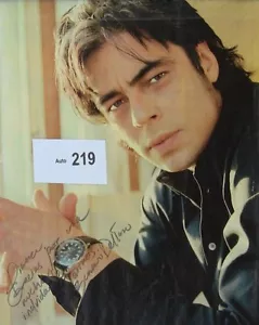 Autógrafo Original Benicio Del Toro En Español en Página de Revista, TRÁFICO - Imagen 1 de 6