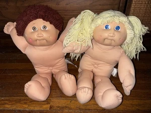 Cabbage Patch Kid Puppe 2 Stück TLC braune, blonde Haare & blaue, braune Augen - CPK - Bild 1 von 6