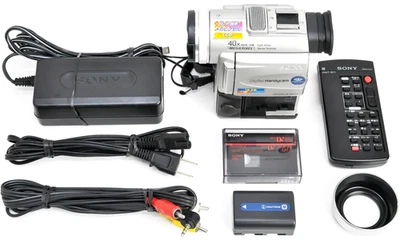 Sony Handycam DCR-PC100 Mini DV Camcorder Nightshot 120x Zoom from Japan 2465 - Image 1 of 4