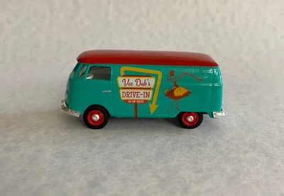 Greenlight Diecast 1/64 VW Tipo T Tipo Panel Van Vee Dub's Drive In TOY166 Foto 1 de 4