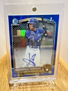 2025 Bowman Chrome Bowman 1st Yophery Rodriguez True Blue Auto /150 #CPA-YR🔥 - Bild 1 von 2
